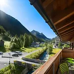Bohemia 2 In By Interhome *
